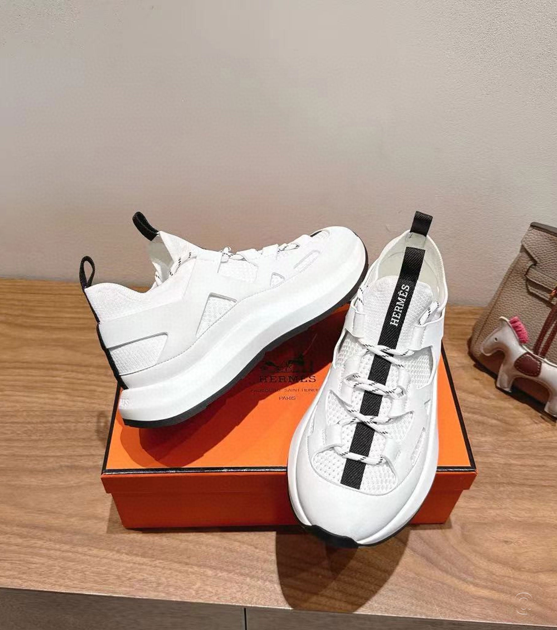 Katana sneaker