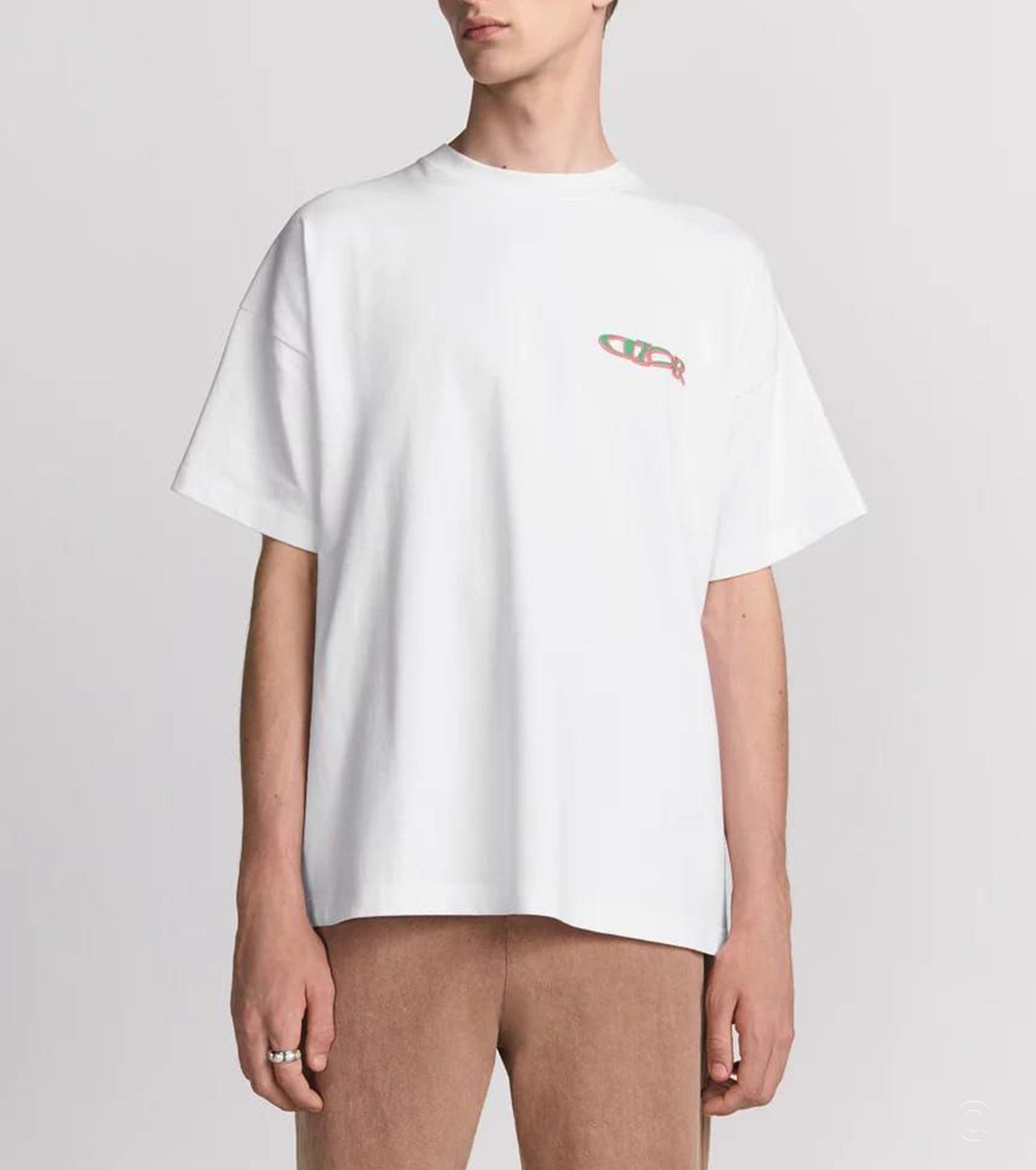 Model wear Louis Hamilton T-shirt - Nixxy Shop