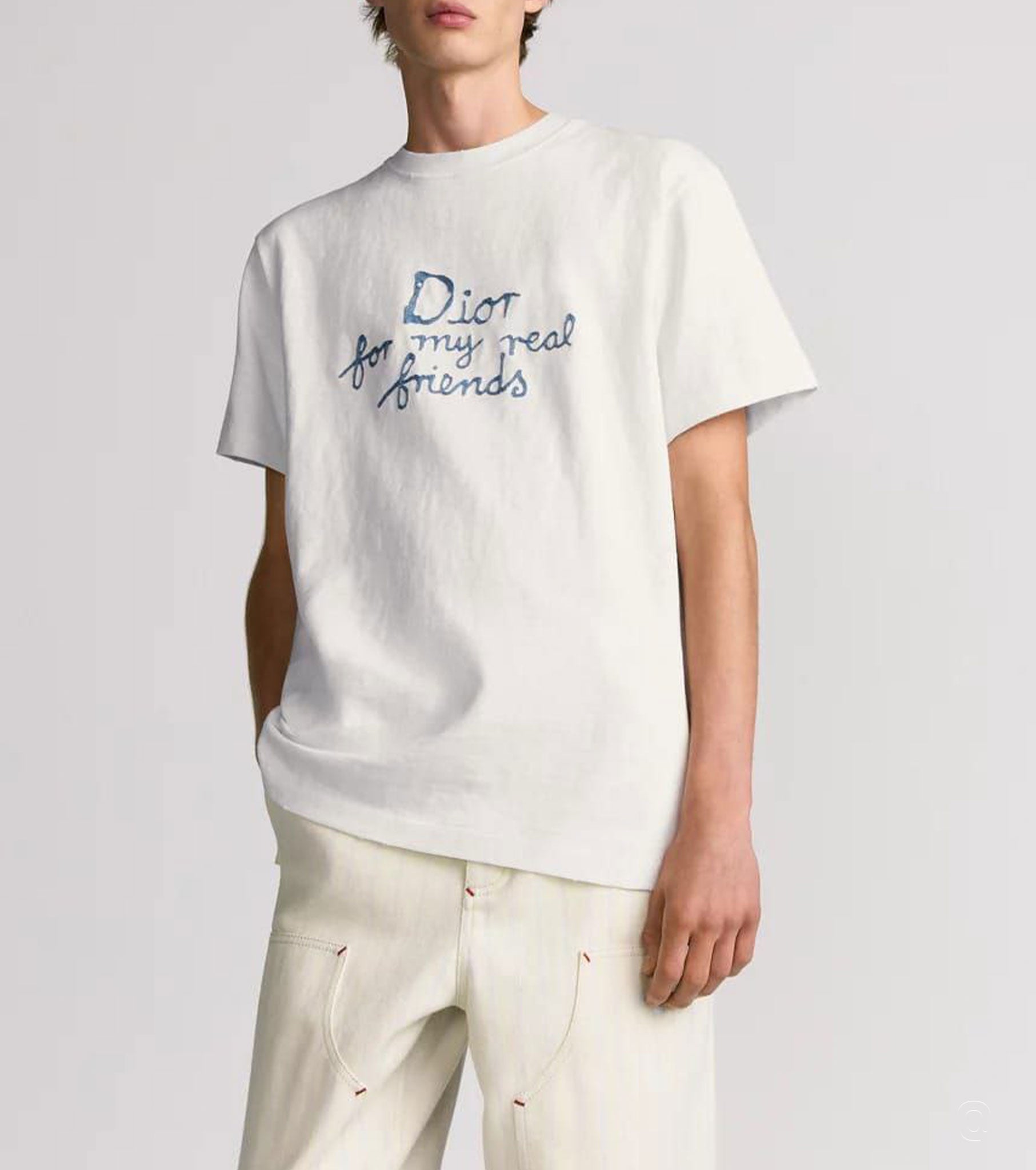Front of model wear Hylton Nel t-shirt in white - Nixxy Shop