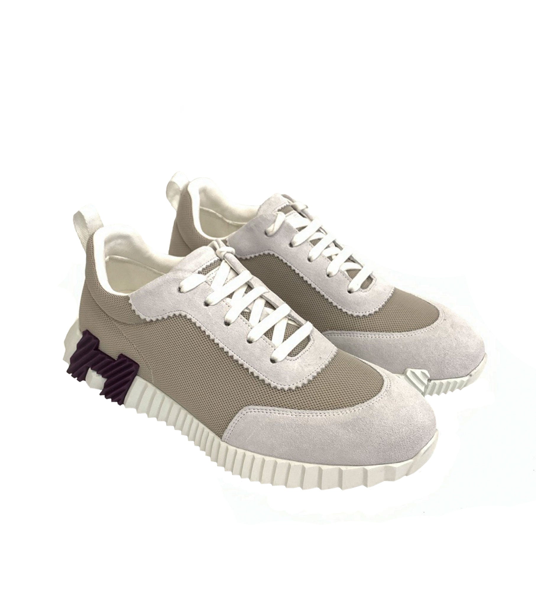 Bouncing sneaker