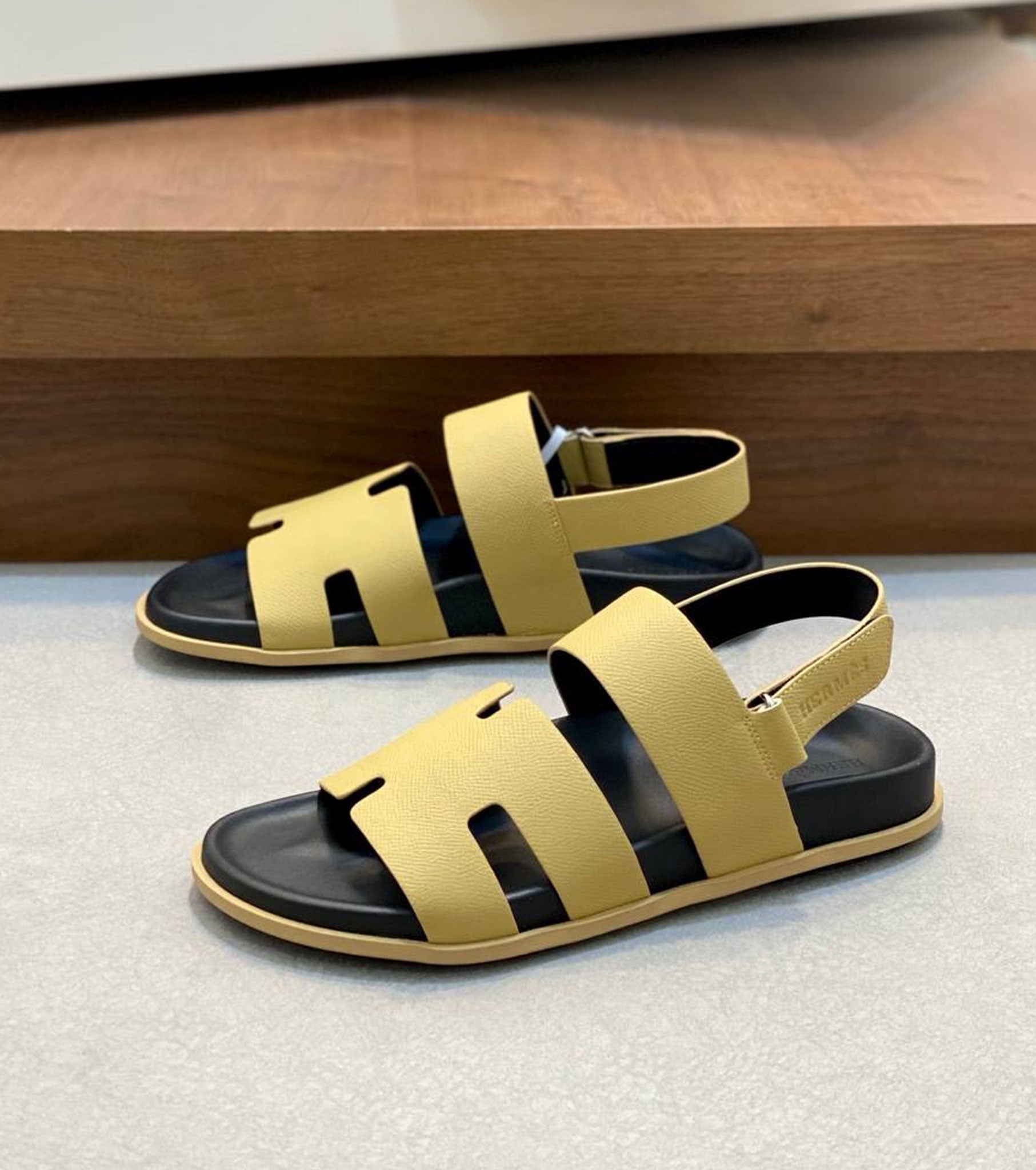 Men Genius Sandal