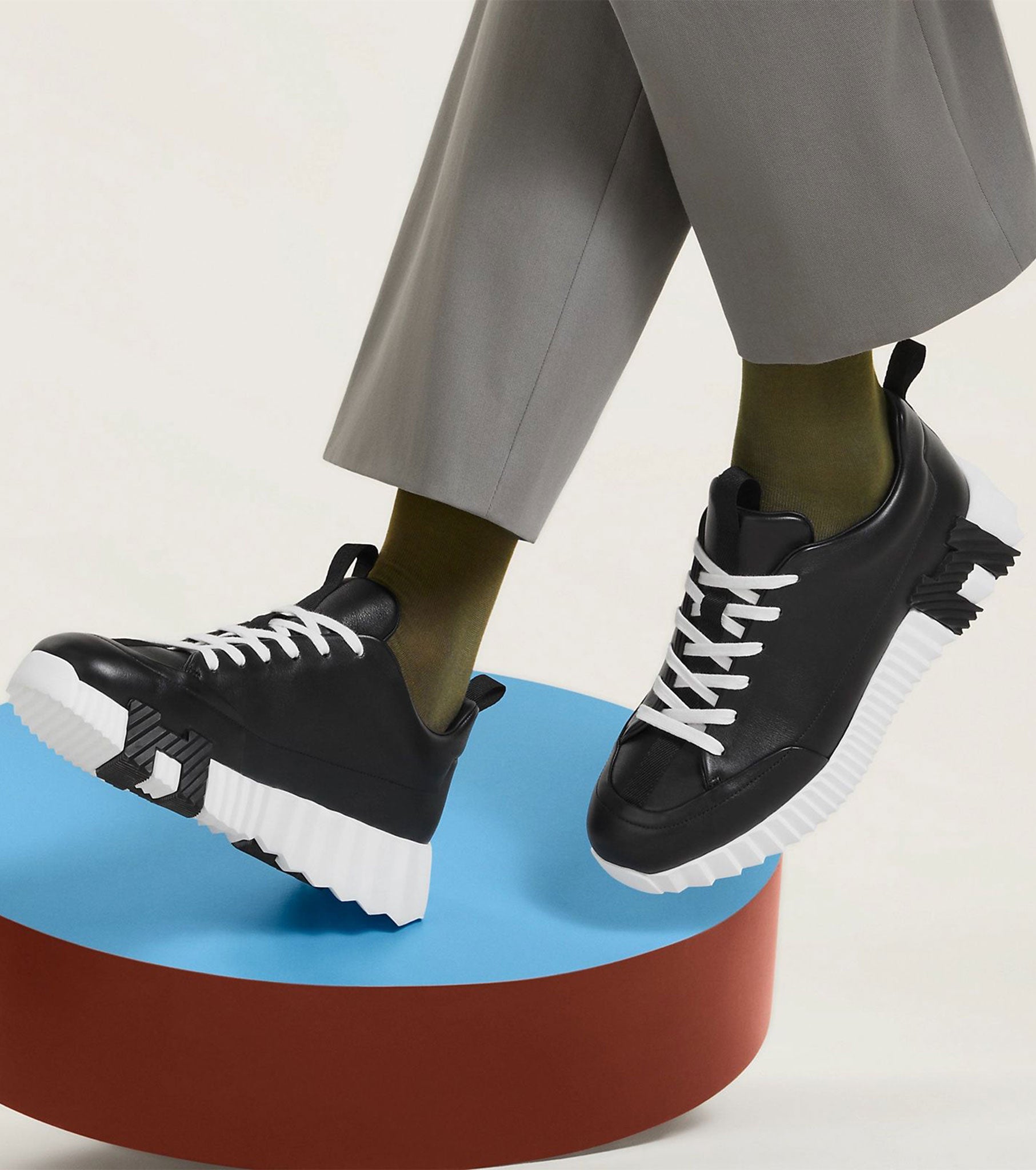 Jump sneaker