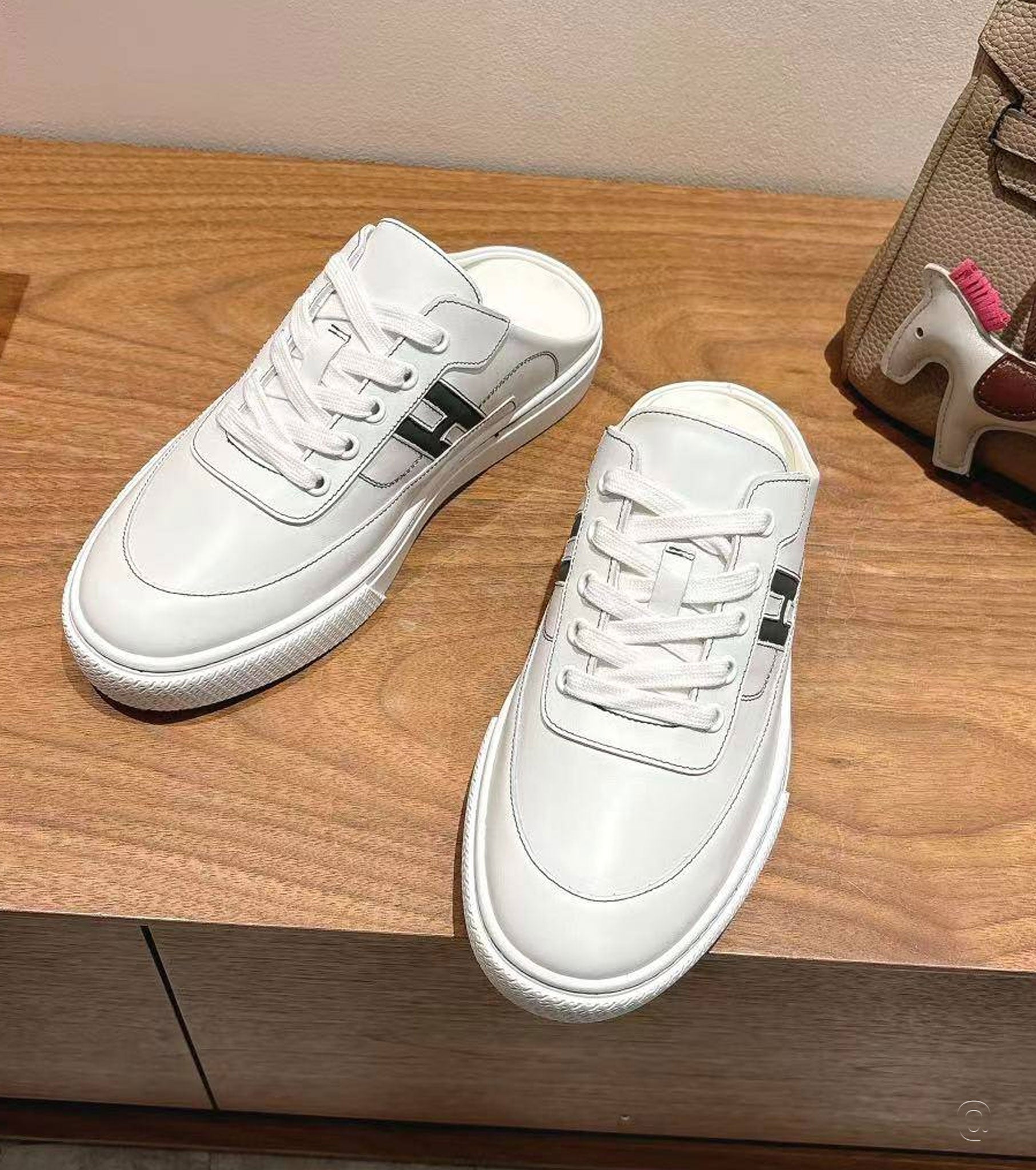 Keep Sneaker