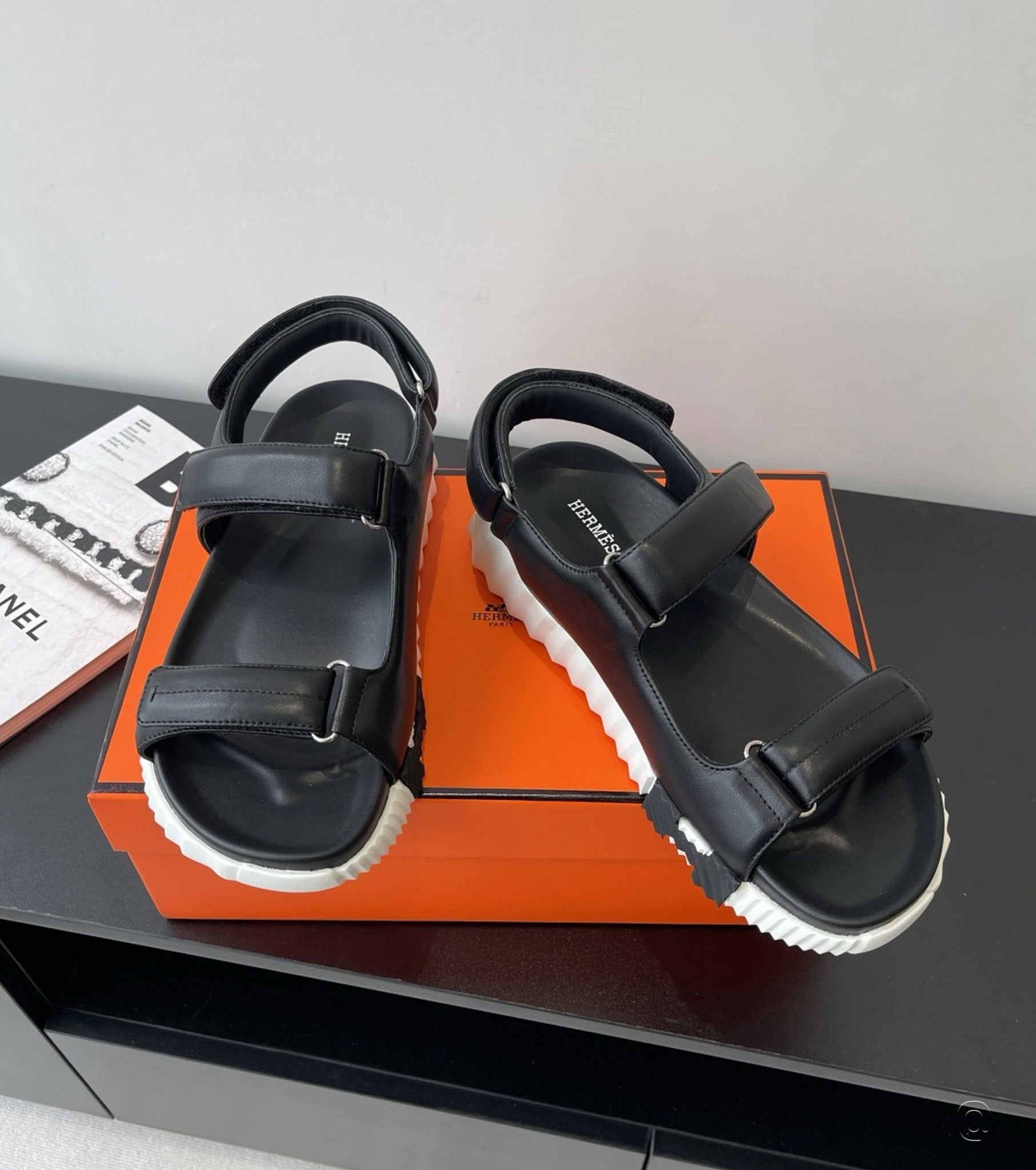 Junior sandal