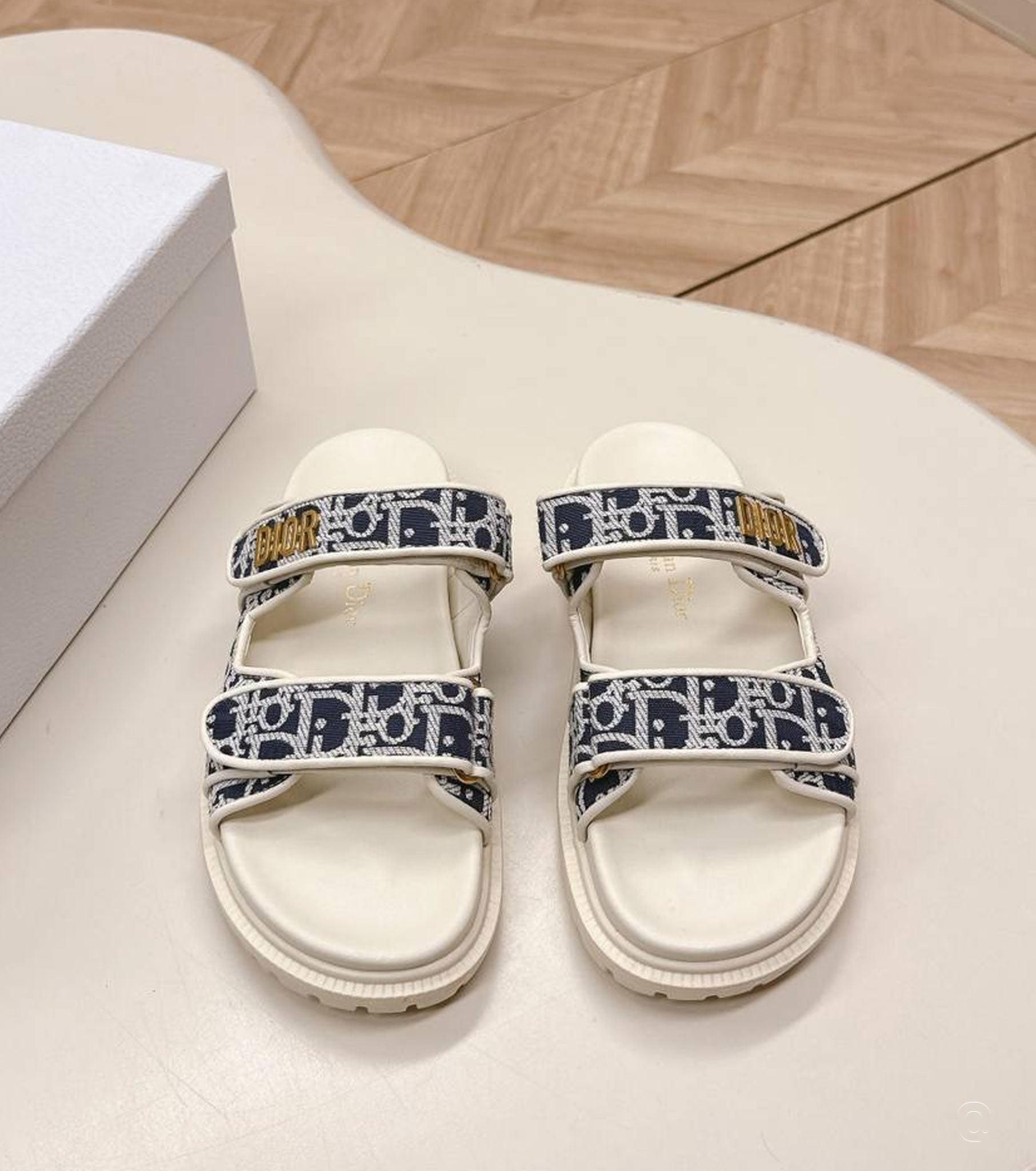Dioract Slides