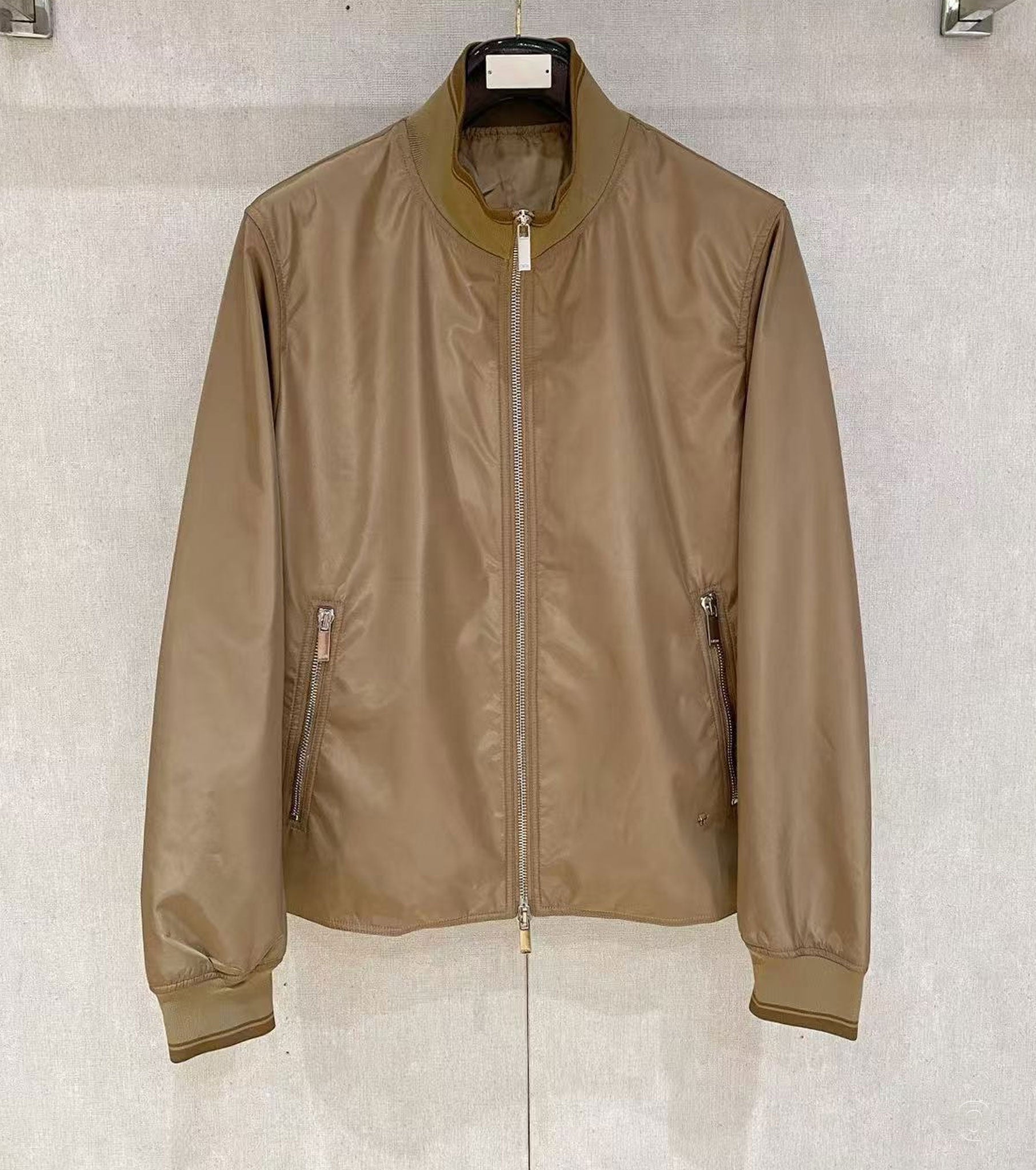 Men windbreaker