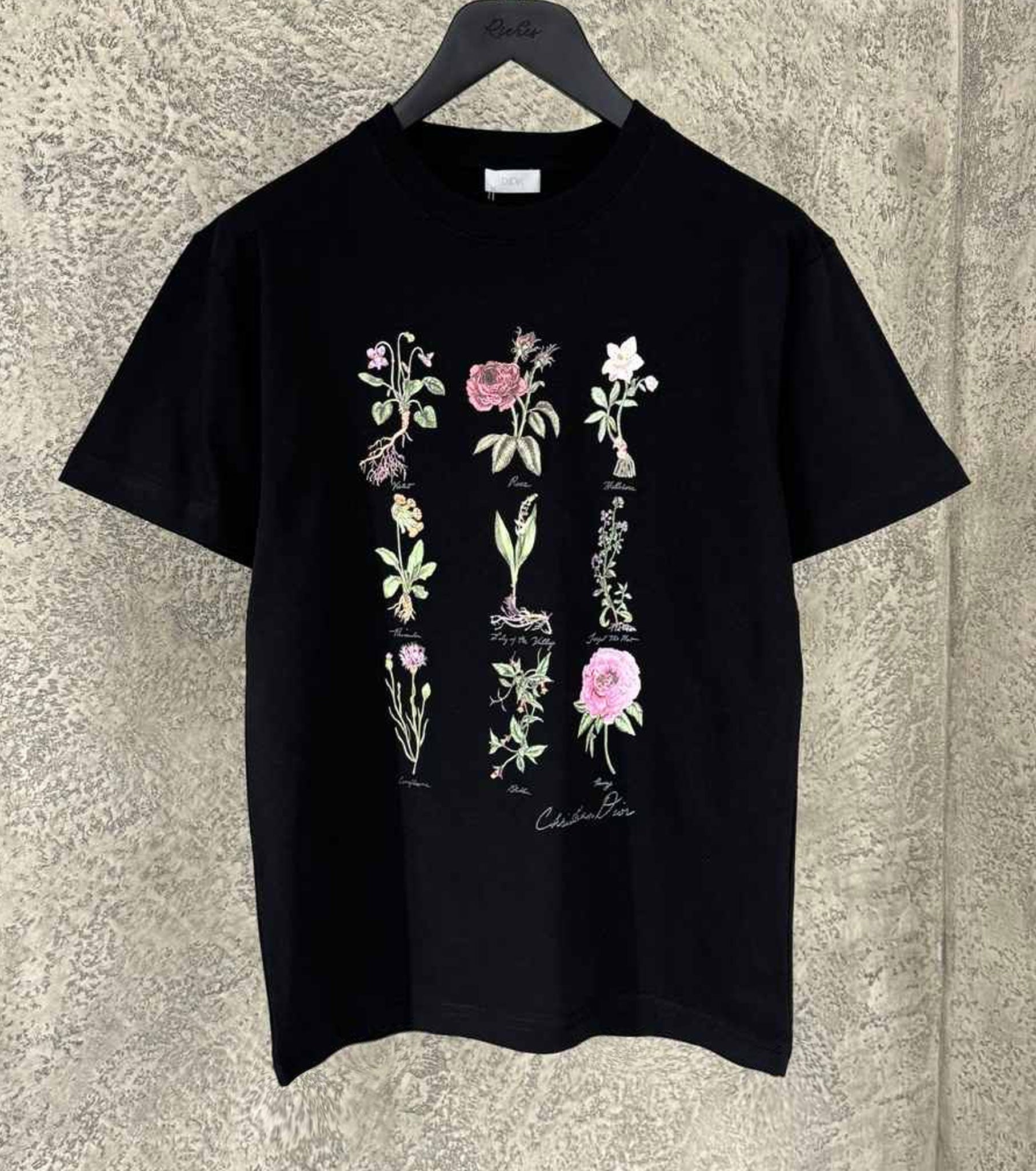 Flower T-Shirt + 1 color