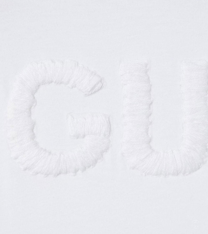 Detail texture of White cotton jersey t-shirt with wool embroidery - Fashion Dose