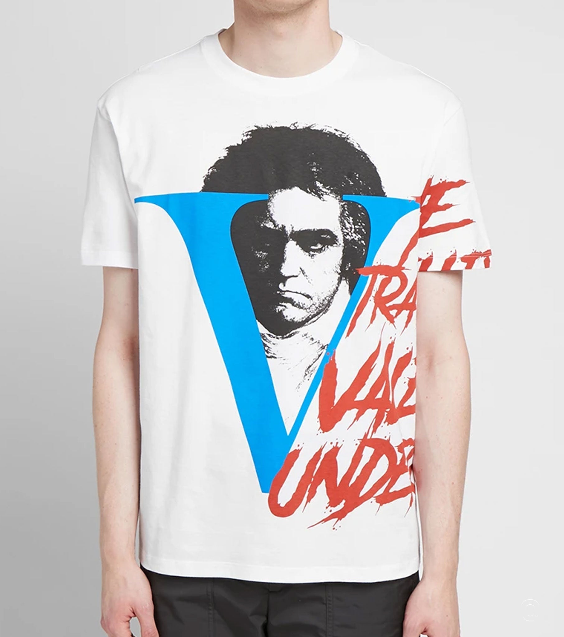 VVV Print T-Shirt