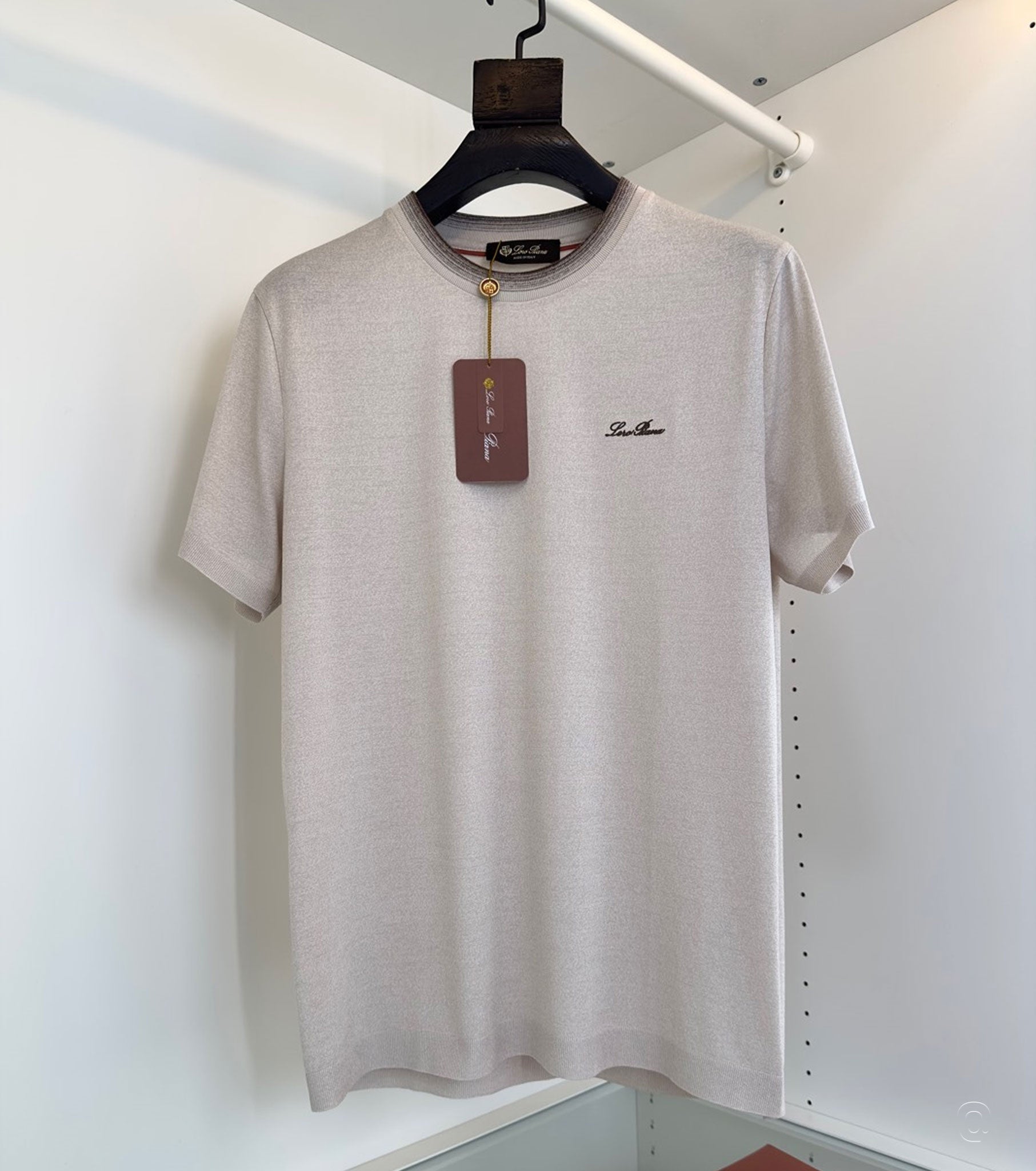 Fine-Knitted T-shirt