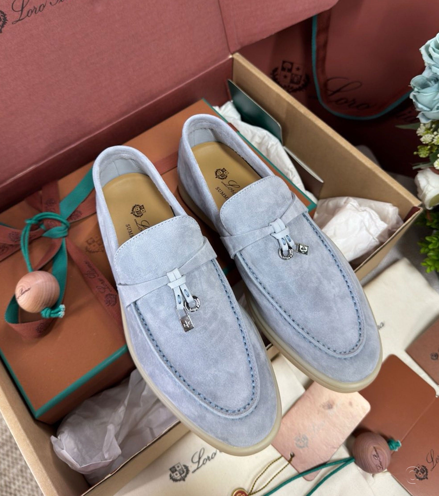 Unisex Summer Charms Walk Loafer