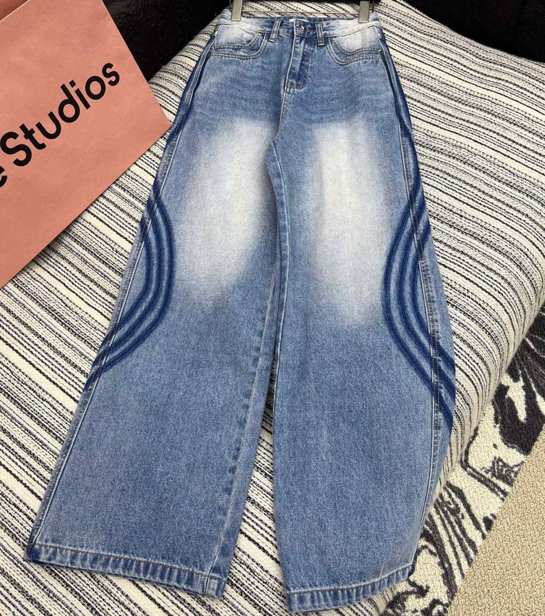 Wide Leg Jeans