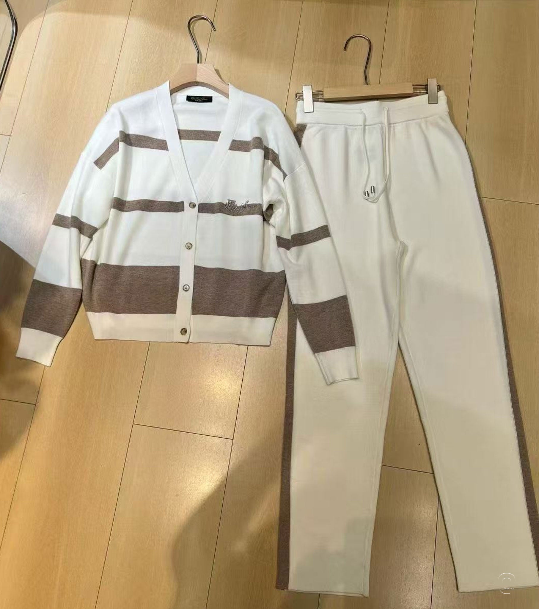 Women Cashmere Set