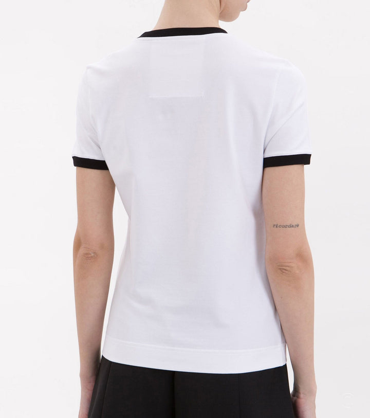 Back of model wear leopard print t-shirt - Fashion Dose