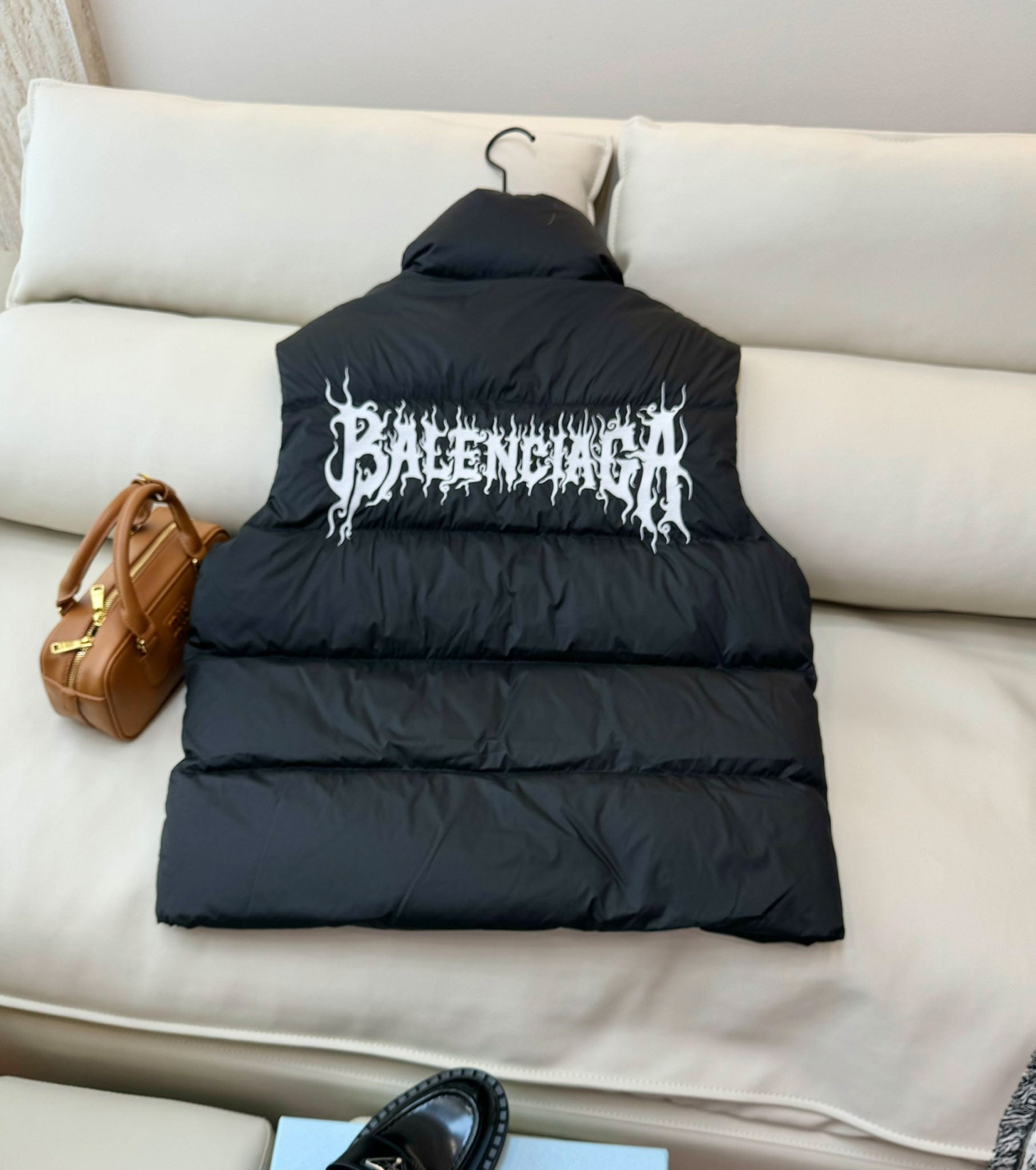 Women down vest