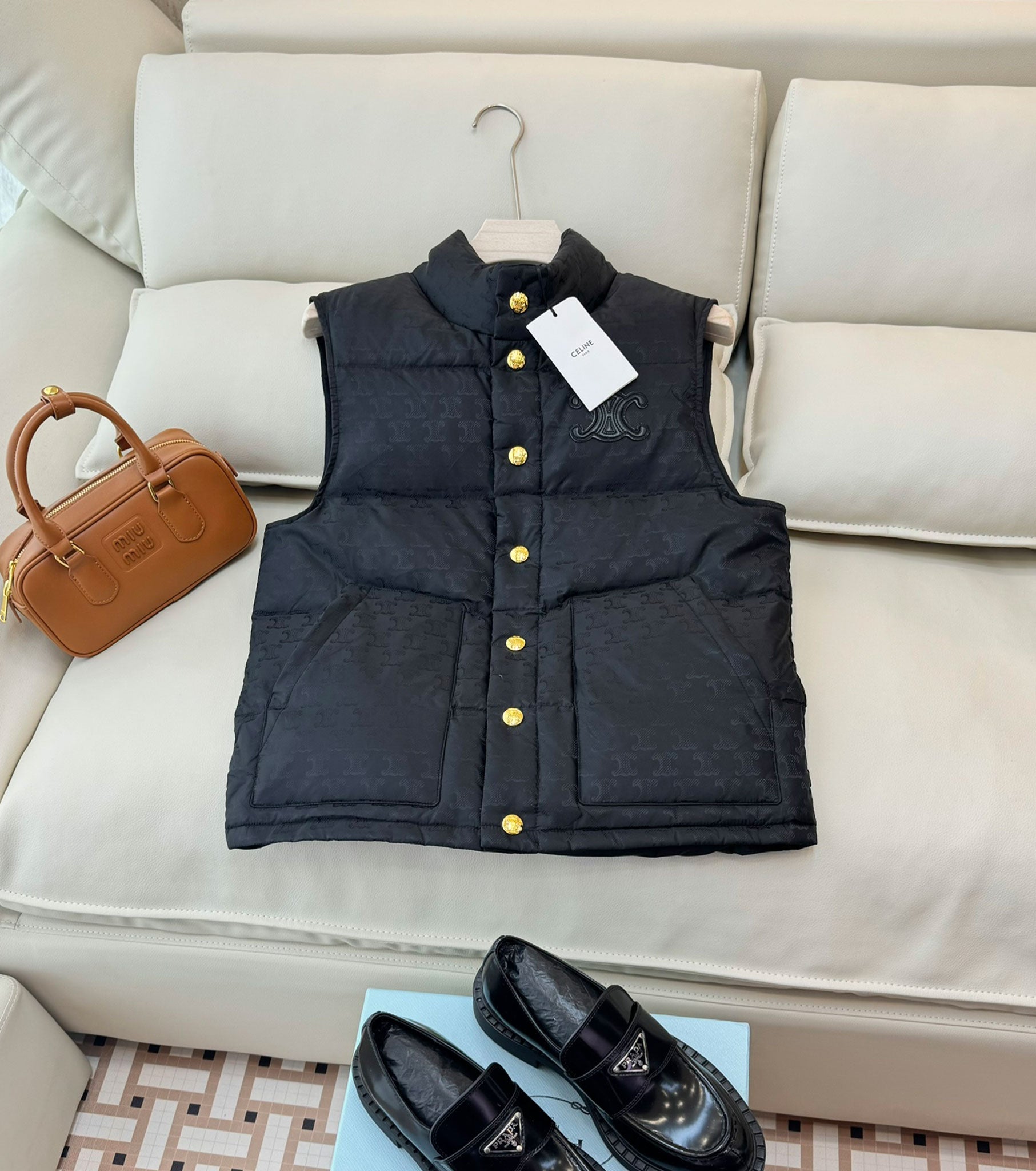 Women down vest